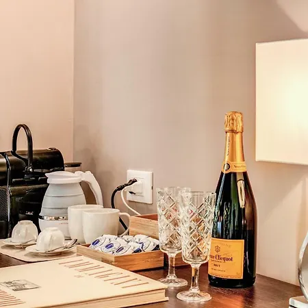 H501 Luxury Pensión Roma