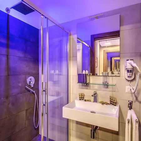 Pensión H501 Luxury